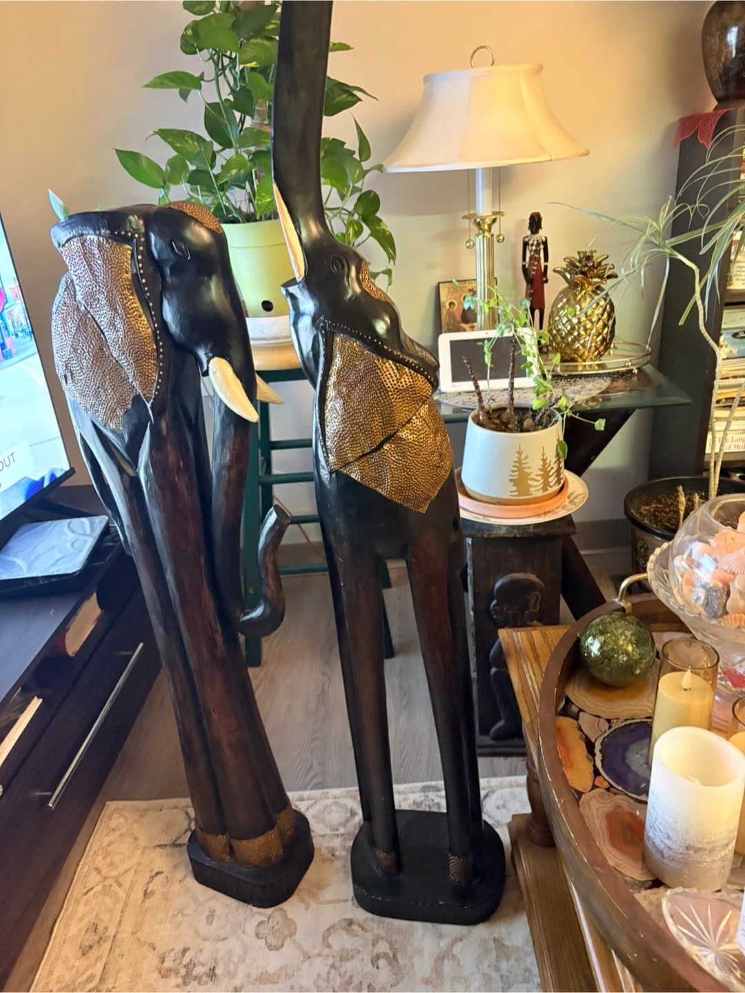 Wooden Elephant Statues