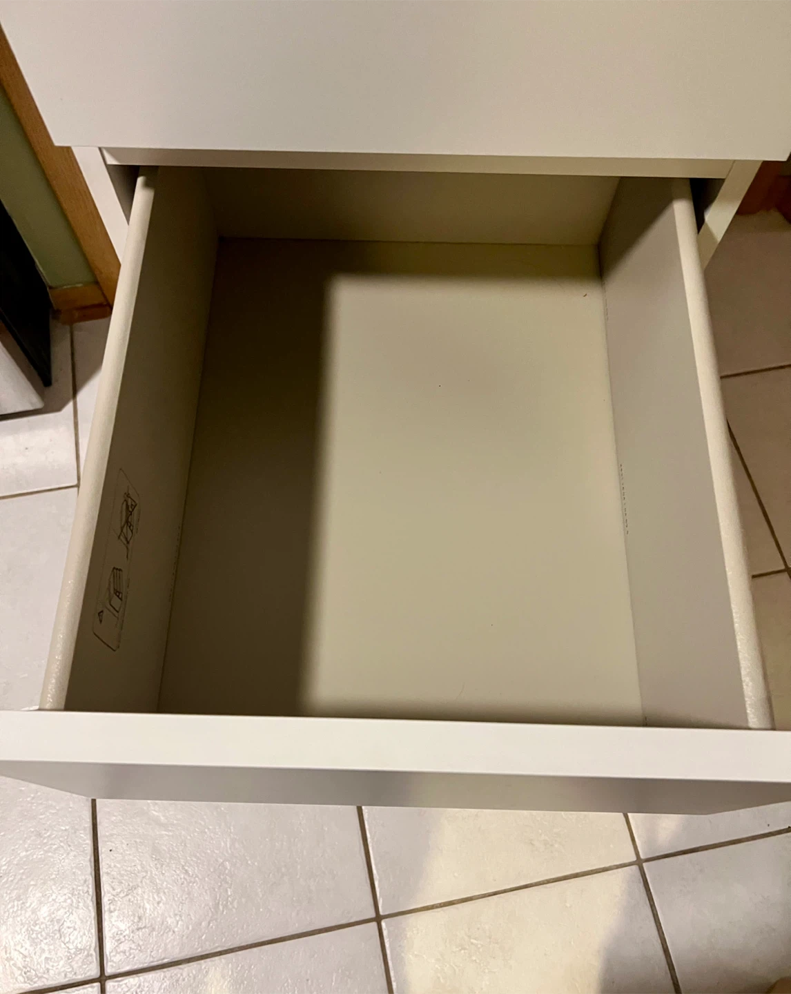 IKEA white 6 drawer dresser w/mirror/jewelry storage - photo 3