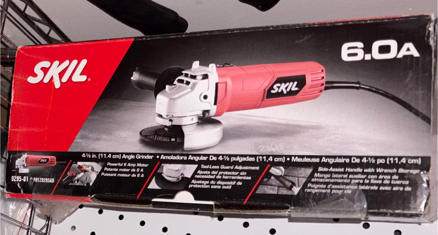 SKIL 4-1/2 in. 6.0A Angle Grinder