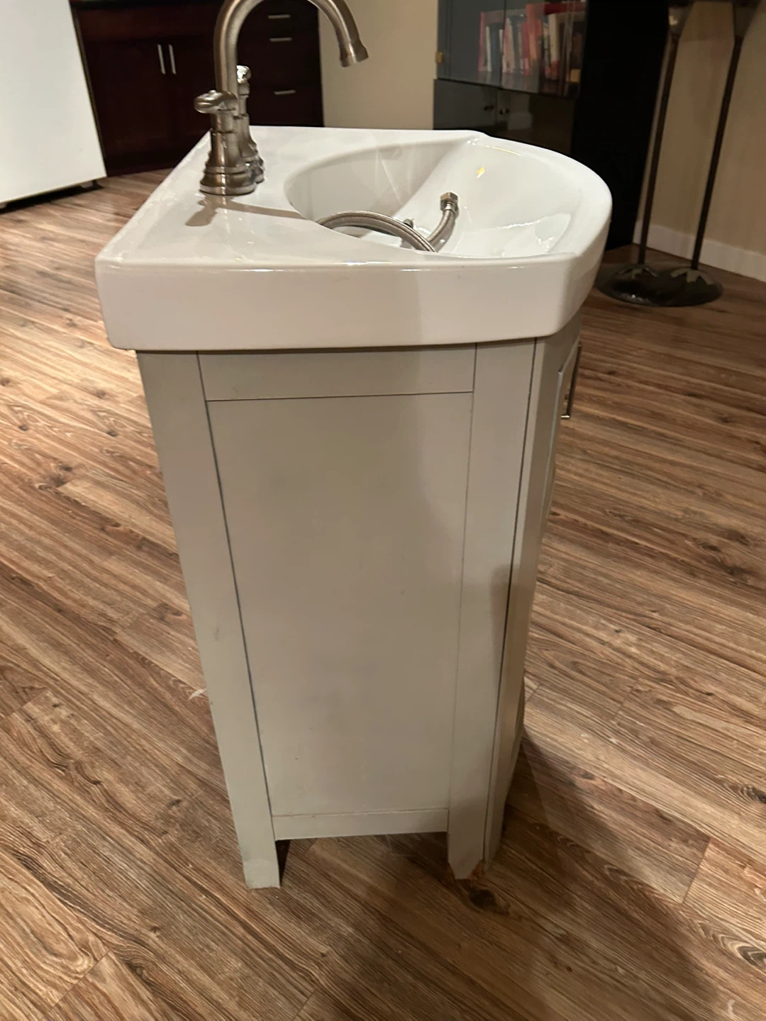 White Vanity Sink with Faucet and Water Hoses - photo 3