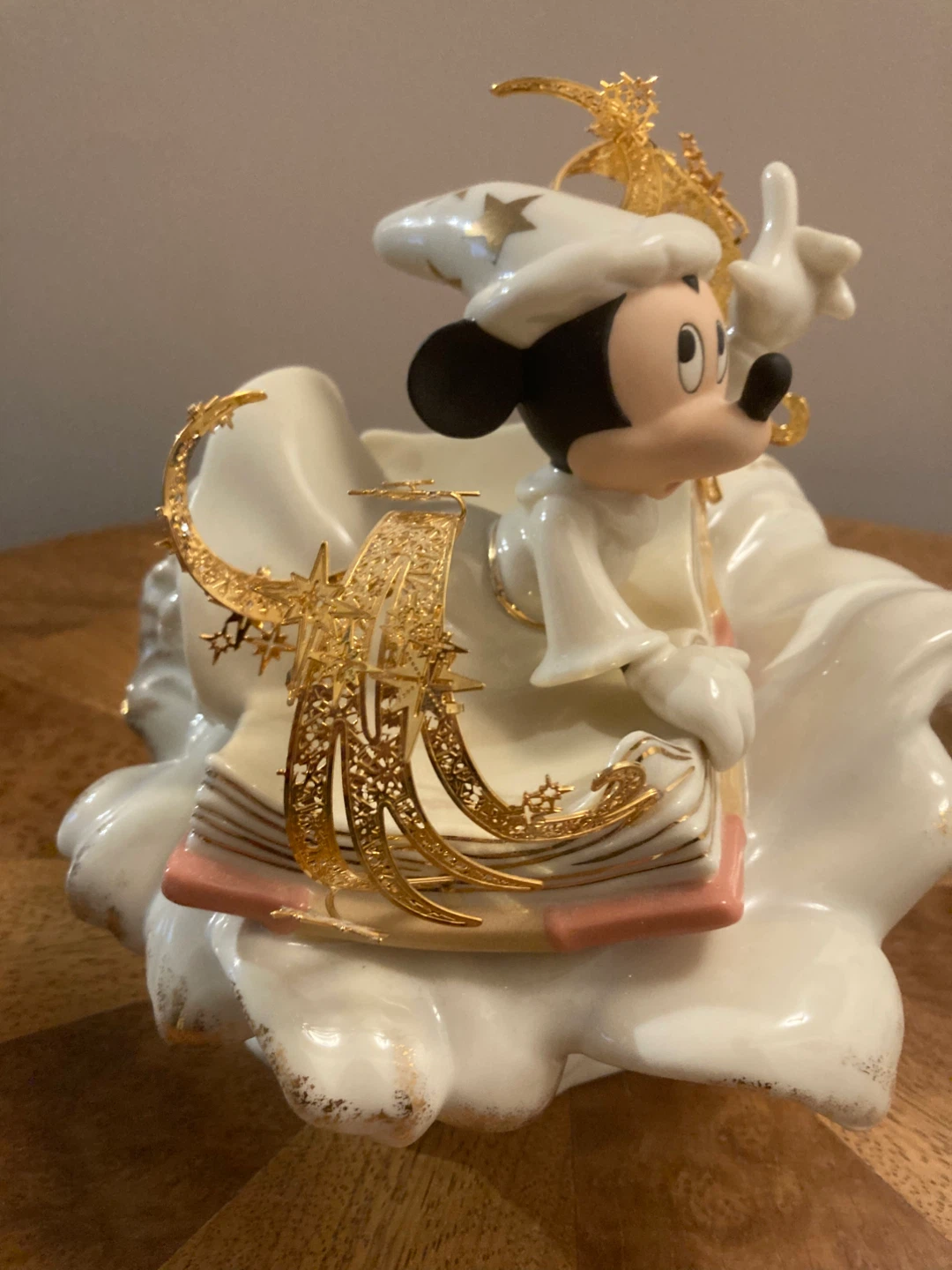 Disney Fantasia Mickey Mouse Sorcerer Figurine - photo 2