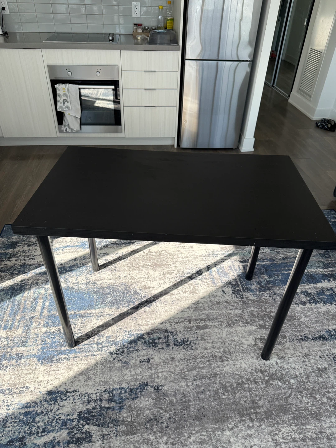 Black Table