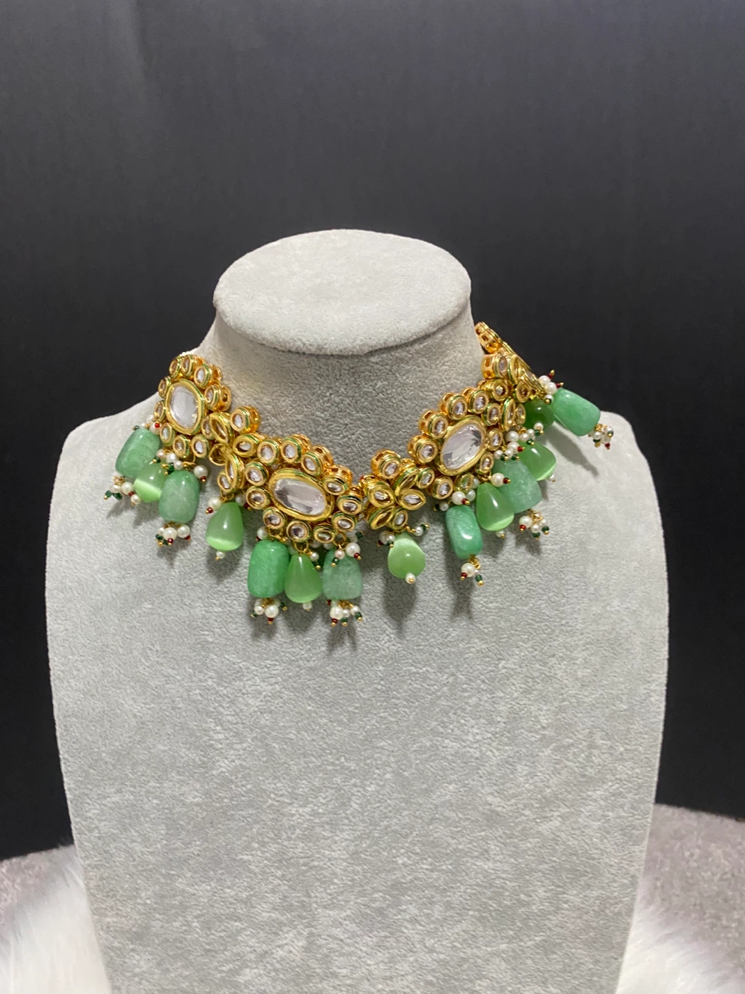 Indian Kudan Jewelery