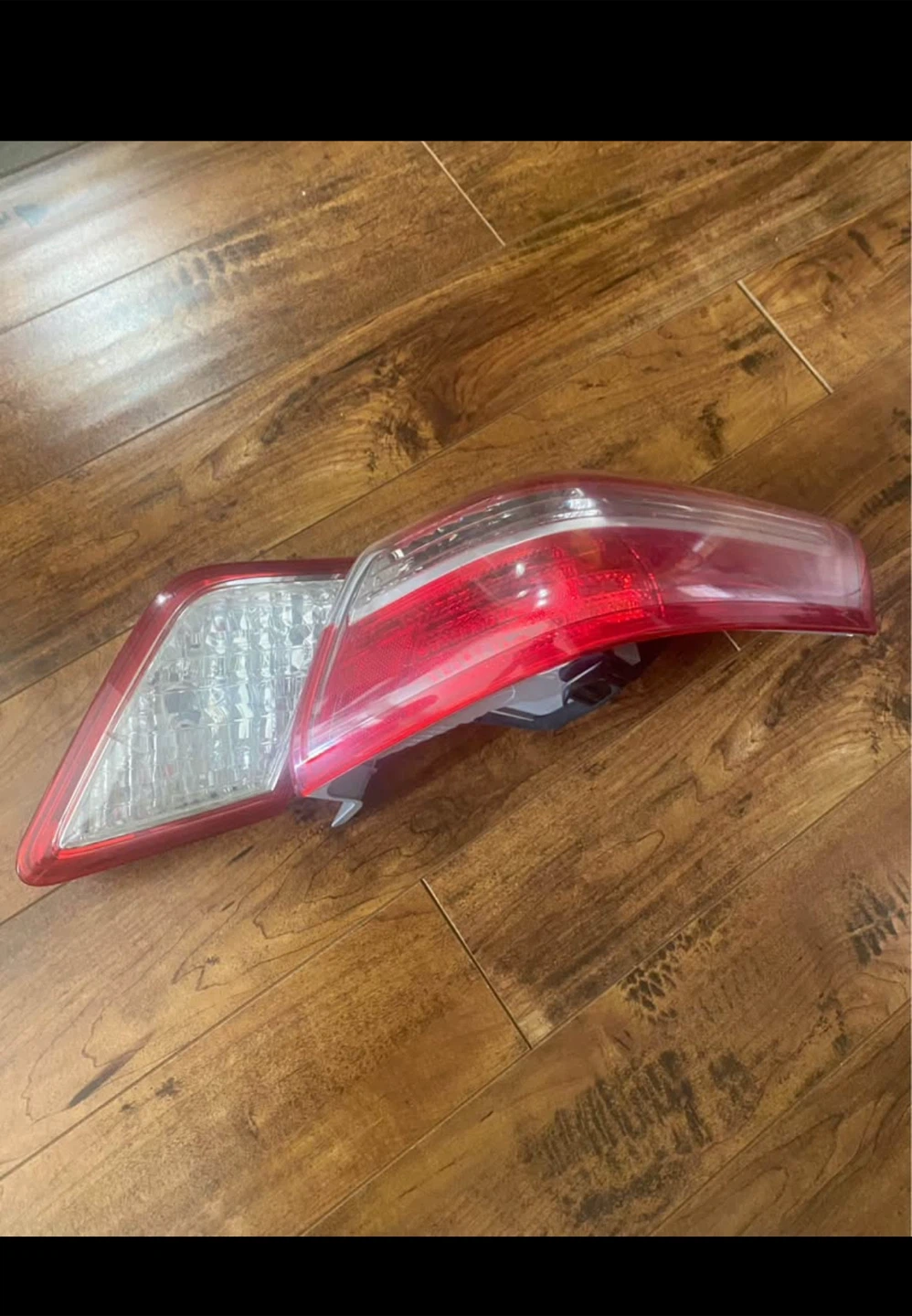 Used Car Tail Light Assembly