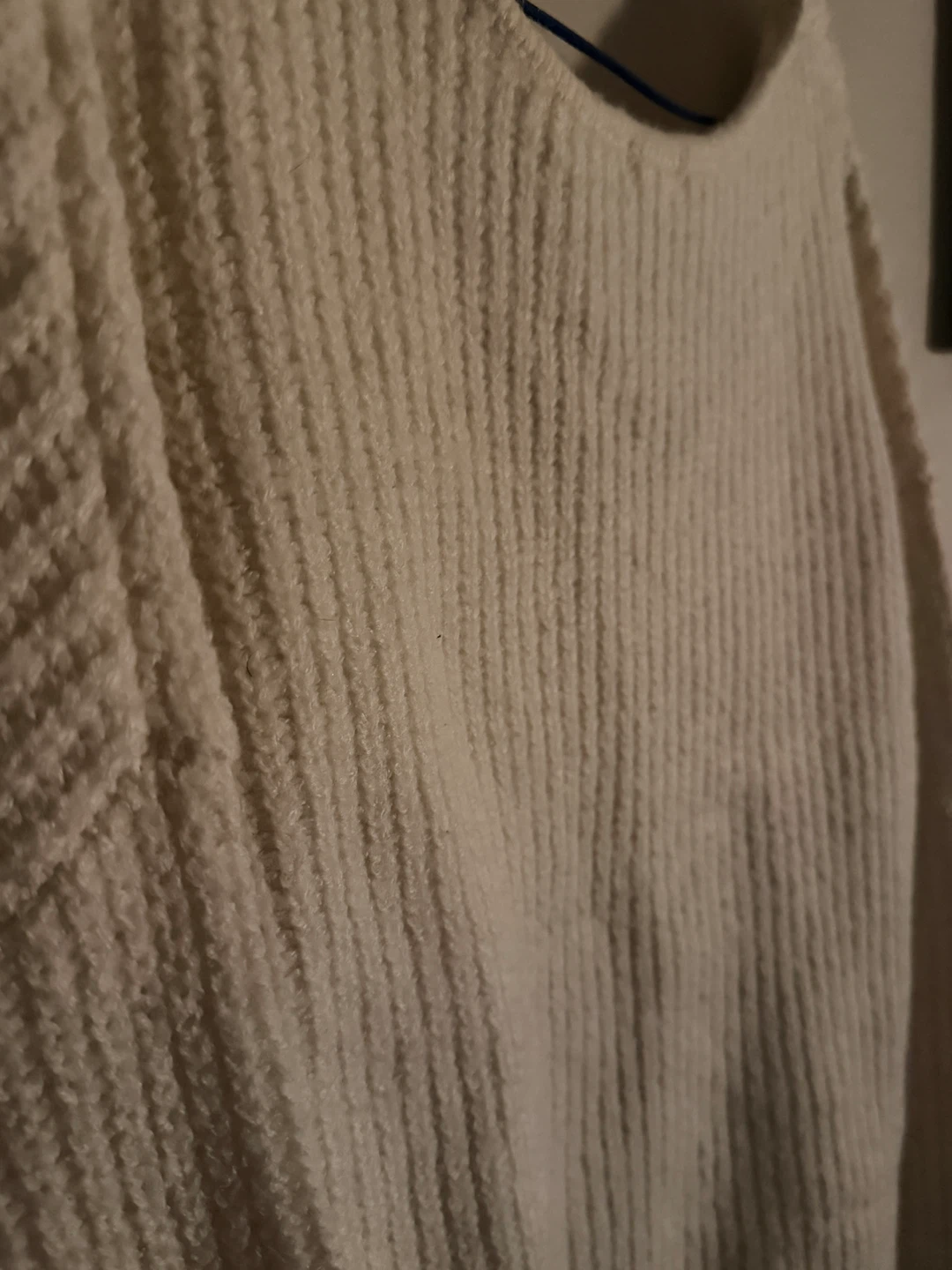 GARAGE Cream V-Neck Ribbed Knit Sweater - Size P/S - photo 4
