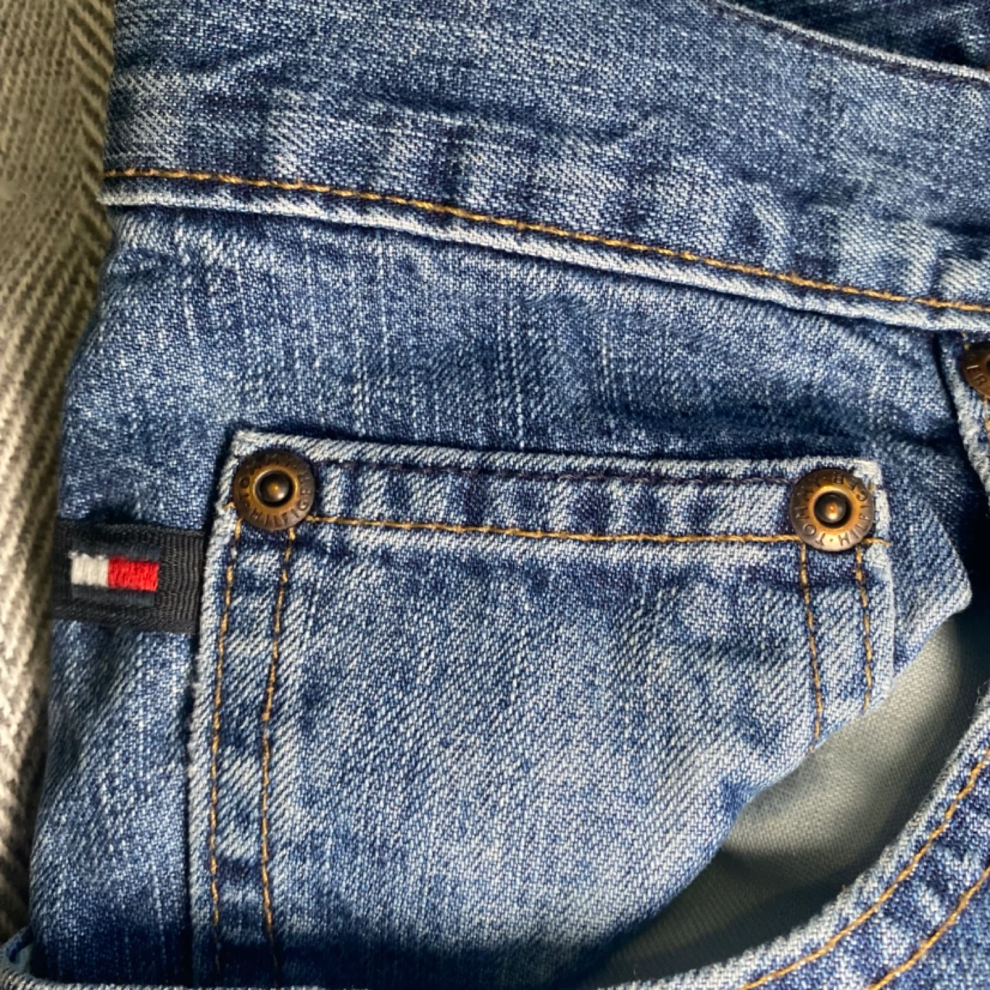 Vintage Tommy Hilfiger Jeans - Size 34x34 - photo 3