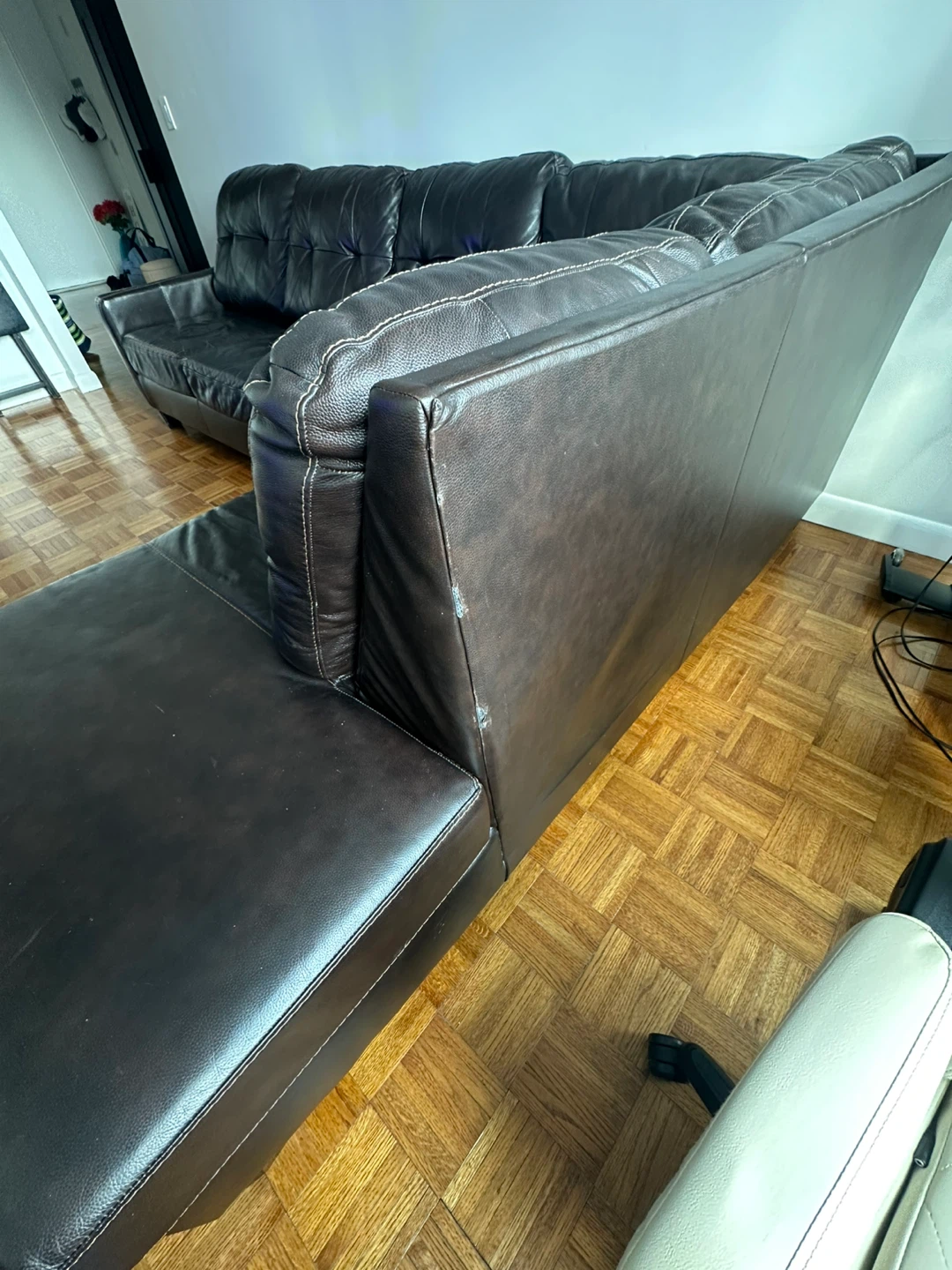 Dark Brown Leather Sectional Sofa with Sleeper Bed - photo 4