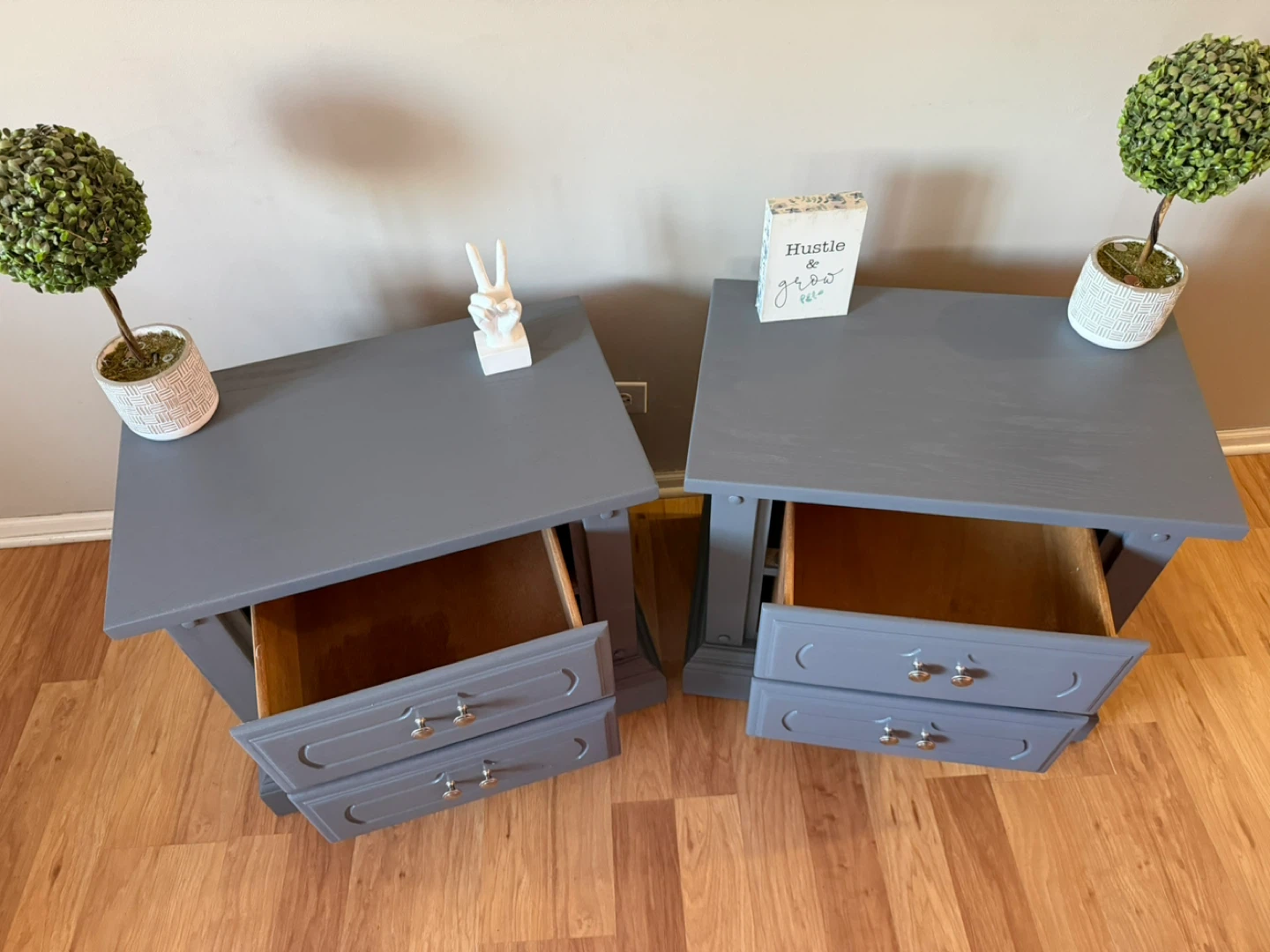✨🩶Gorgeous solid oak nightstands🩶✨ - photo 5