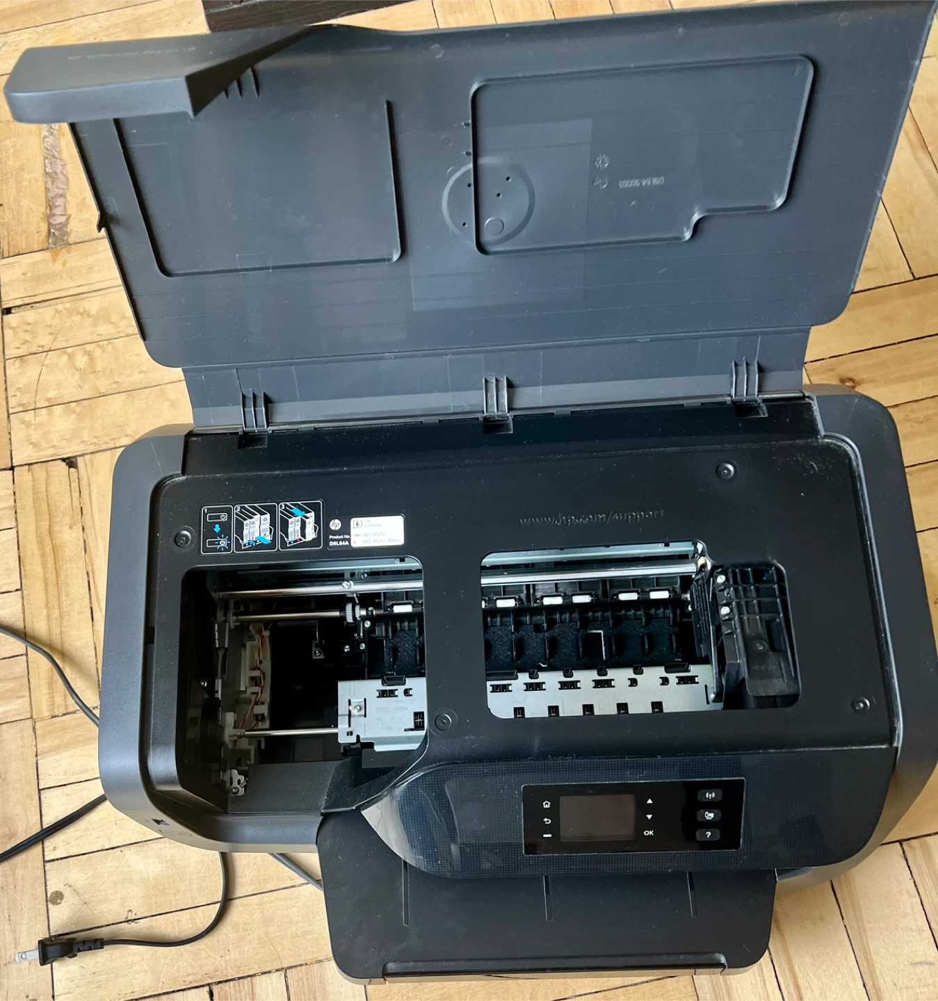 HP OfficeJet Pro 8210 - photo 4