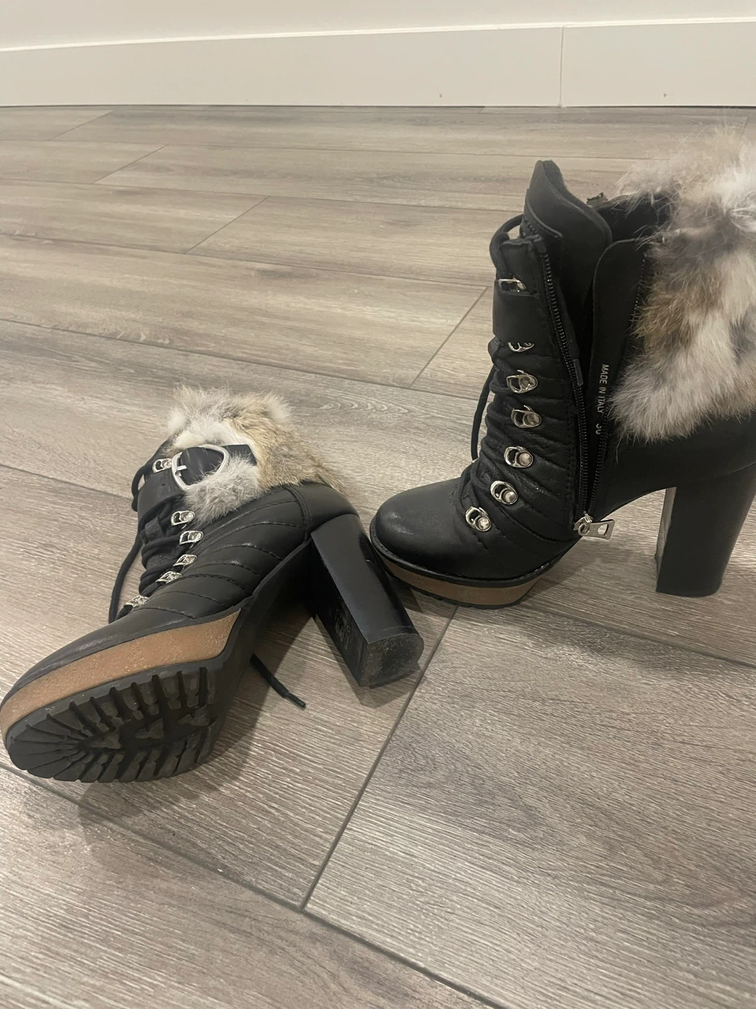 RUDSAK Black Leather Fur Trim Heeled Boots Size 36 - photo 3