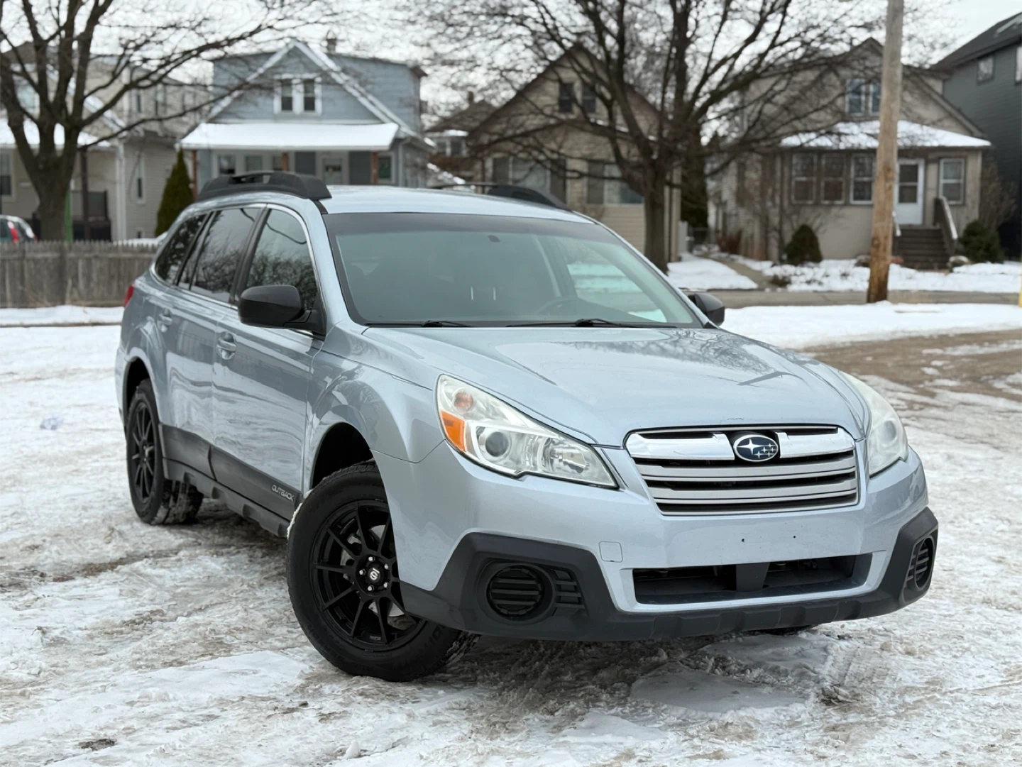 2013 Subaru Outback 2.5i Premium Silver - photo 5