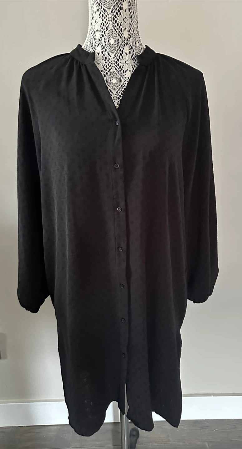 M&W Collection Black Textured Button-Up Shirt Dress Size S