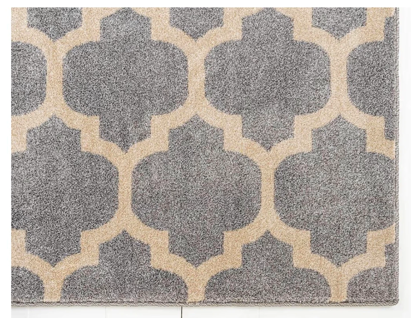 Gray Quatrefoil Area Rug - 7'1" x 10' - photo 5