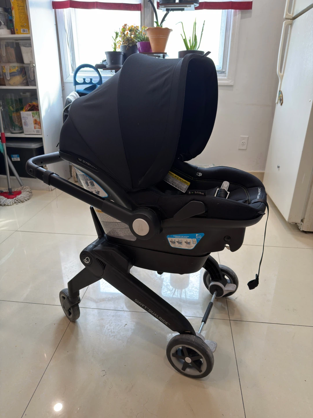 Evenflo Shyft Dualride Travel System - Black