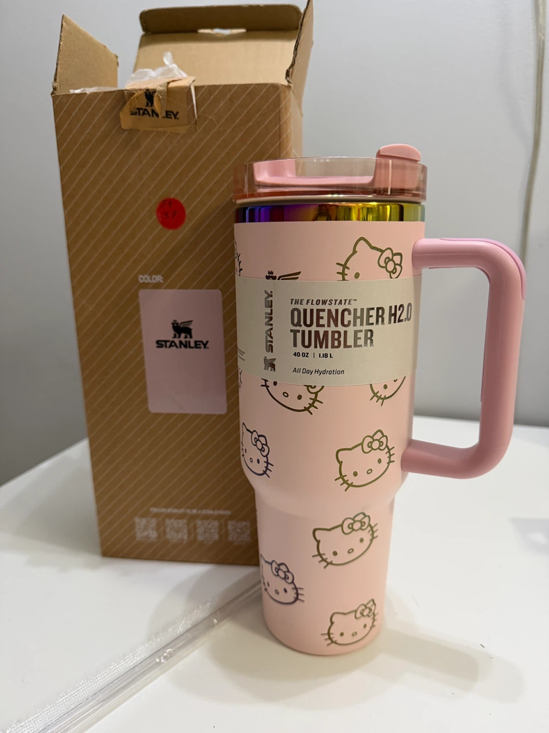 Stanley Hello Kitty Quencher H2.0 FlowState Tumbler