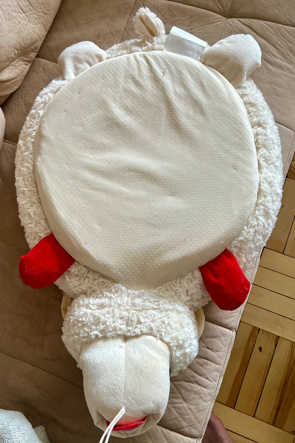 Lambchop Pet Bed - photo 4