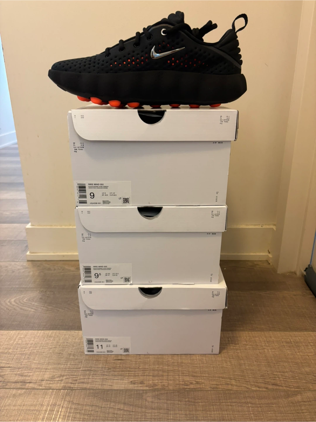 Nike Mind 002 Black size 9