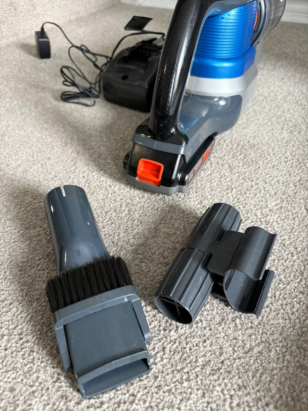 Black+Decker Powerseries Cordless Stick Vacuum, Missing Wheel - photo 2