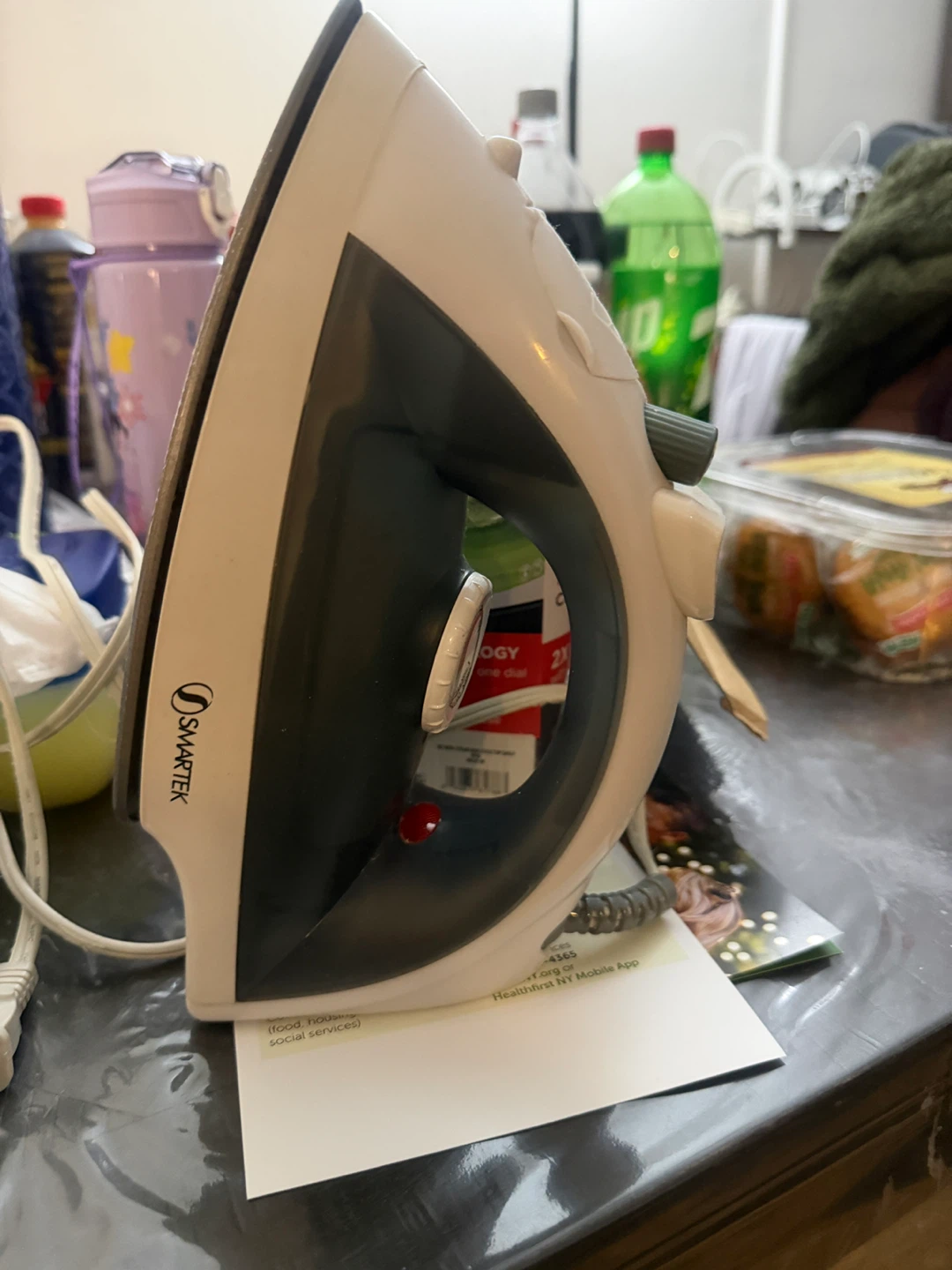 Smarttek Electric Steam Iron
