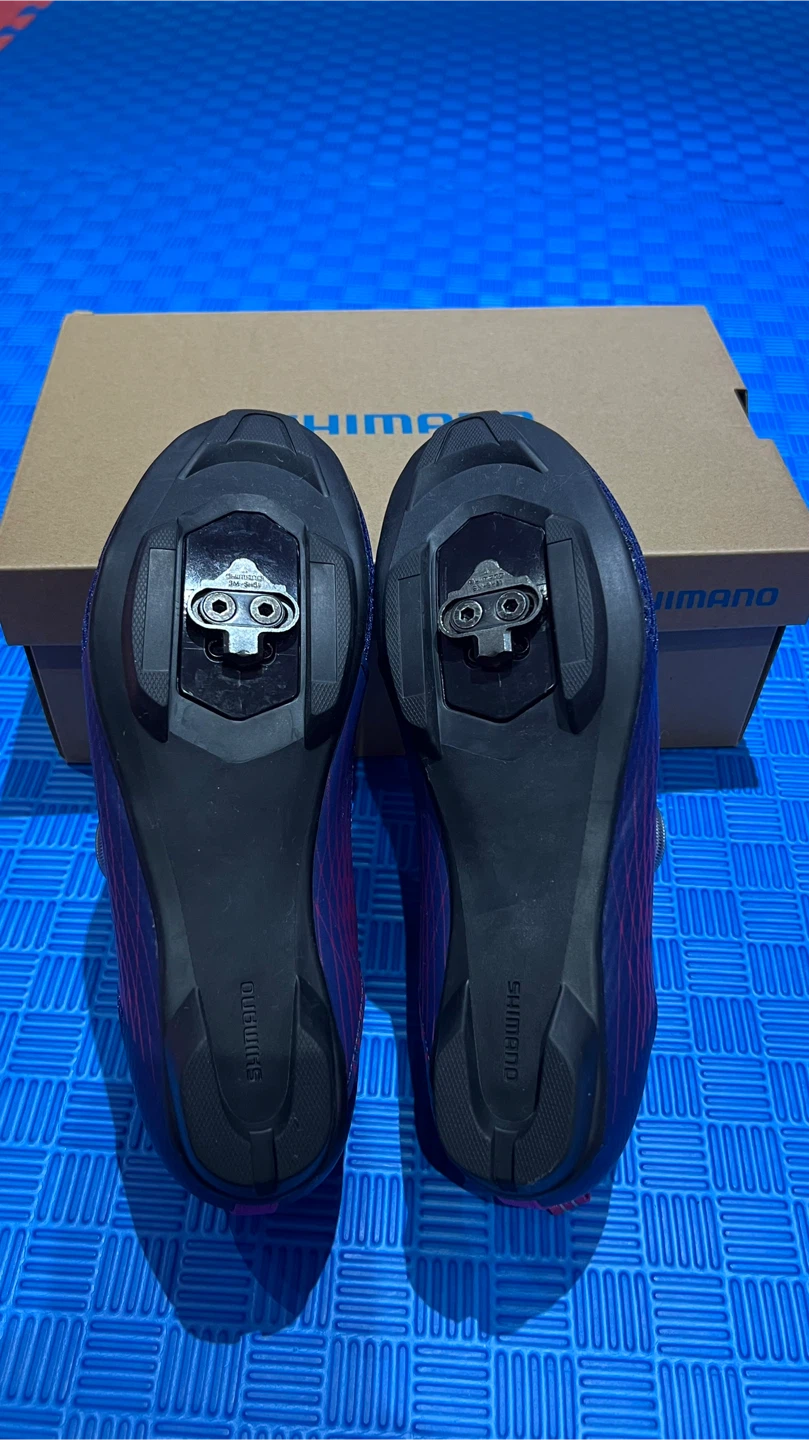 Shimano IC5 Women's Cycling Shoes - Like New EU39 - photo 3