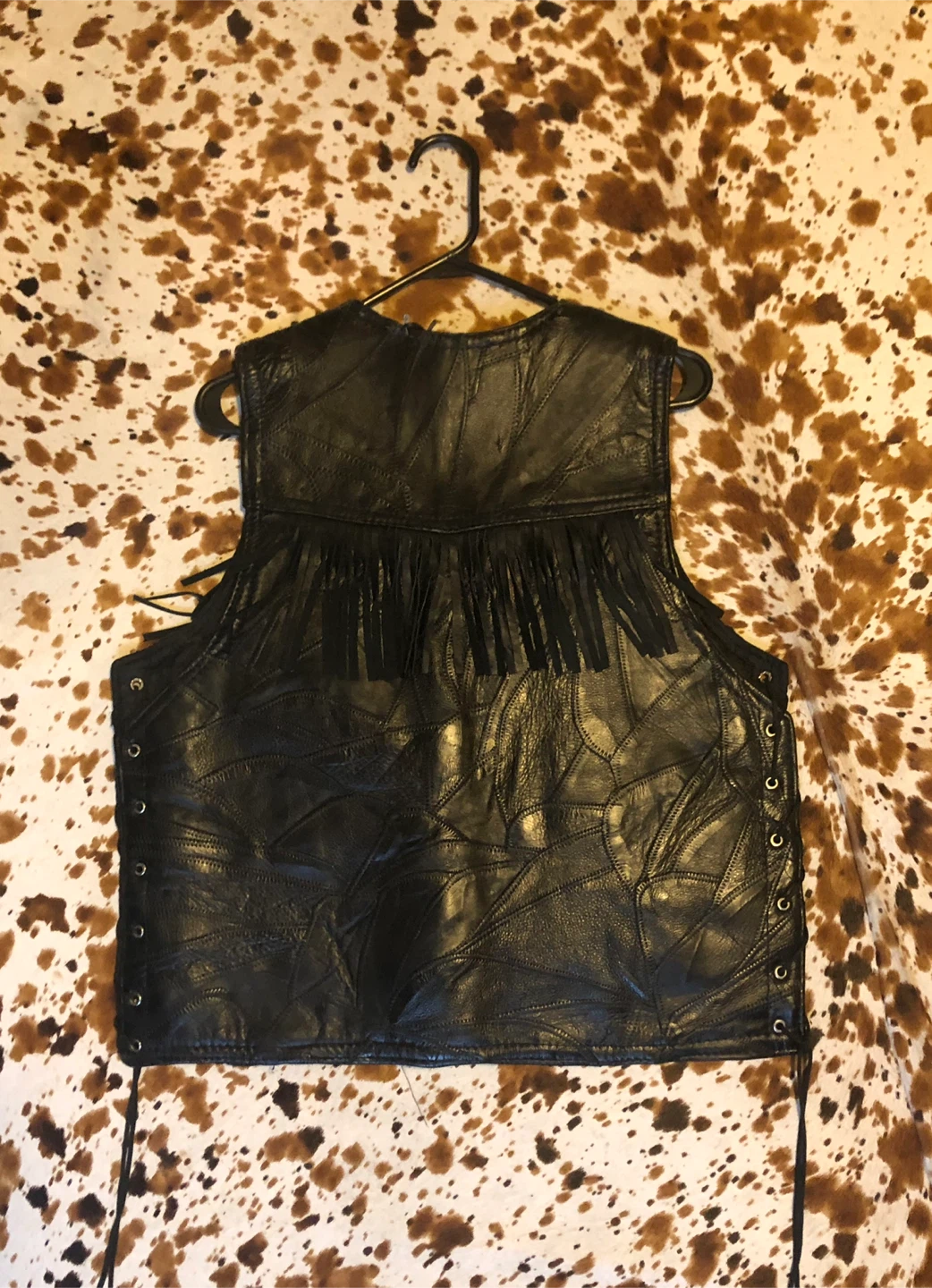 Genuine Buffalo Leather Vest - photo 2