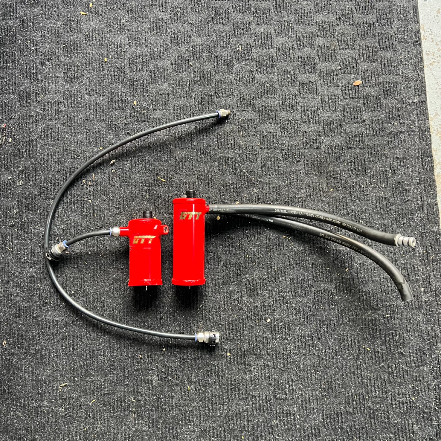 MINI R56 - GTT Red Air Oil Separator Dual Catch Cans Set