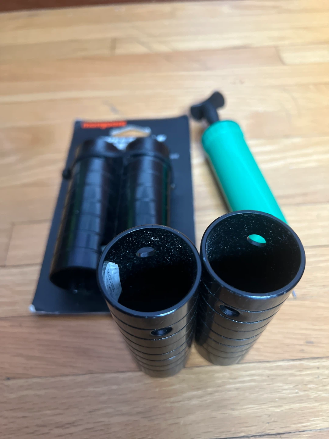 Mongoose Freestyle Pegs with Pump - photo 2