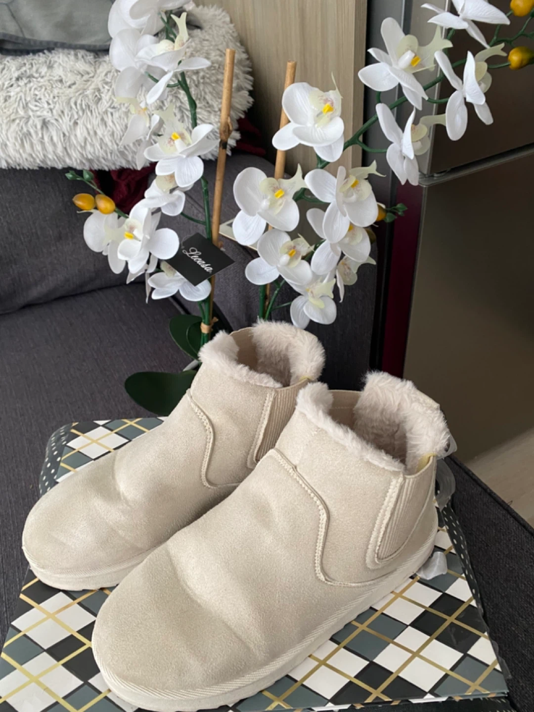 Cream Faux Suede Fur Lined Ankle Boots - Size 3 - photo 2