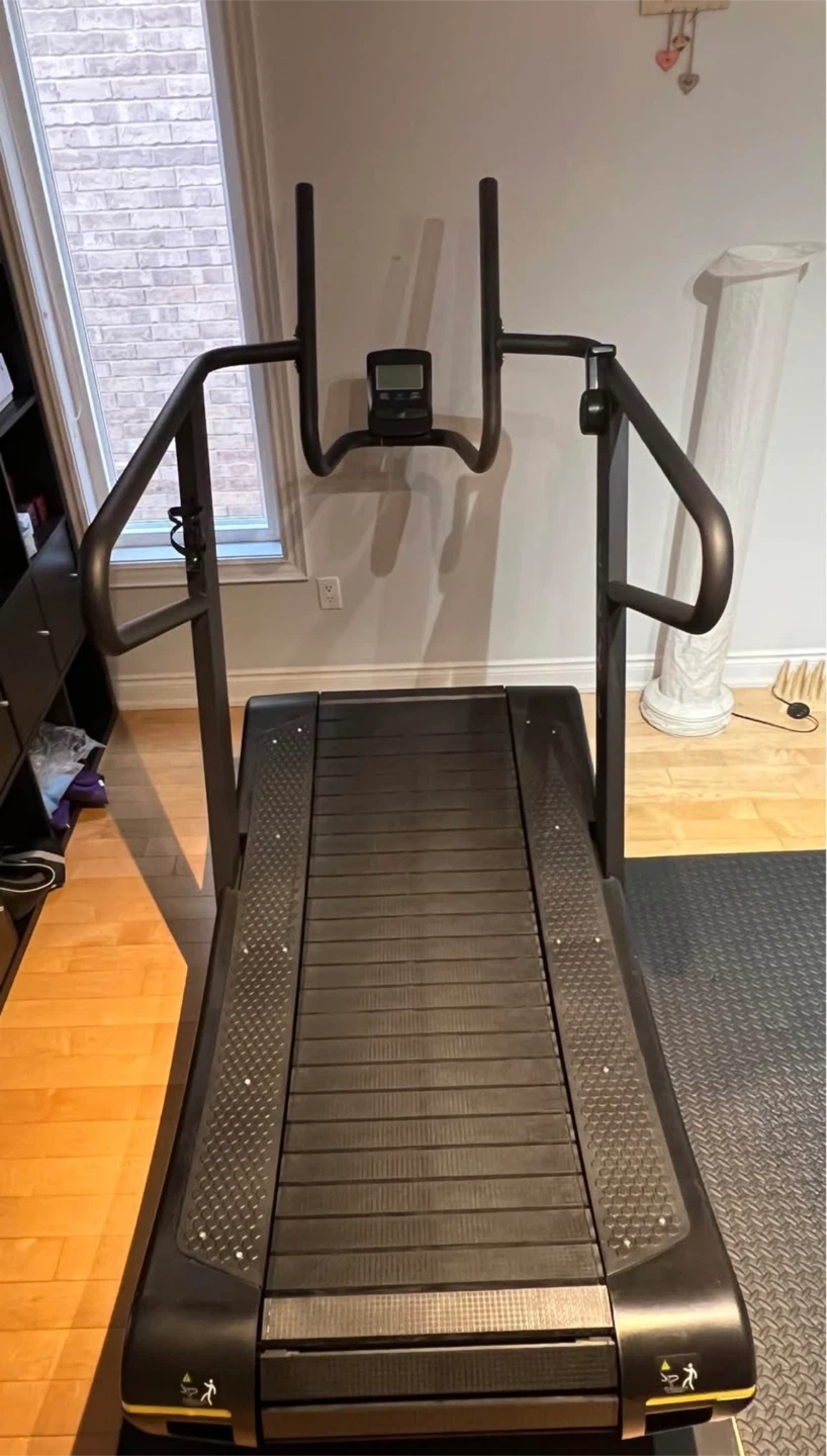 Curved Treadmill Air Runner