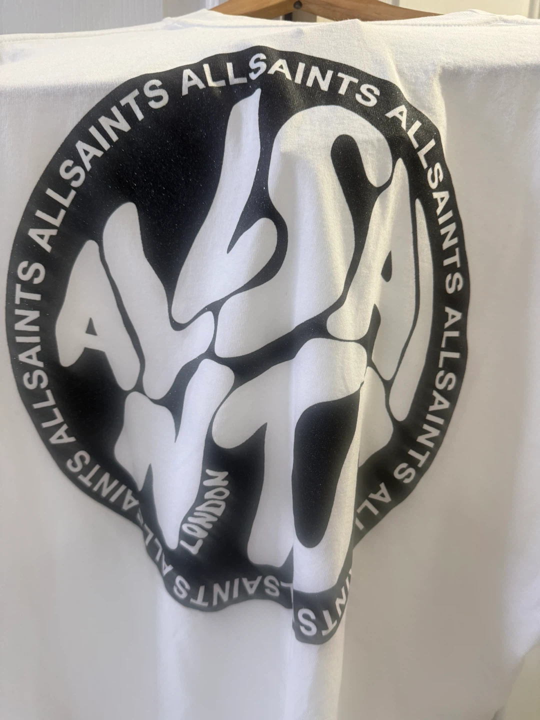 ALLSAINTS Oversized Fit T-Shirt - Medium - White - photo 4