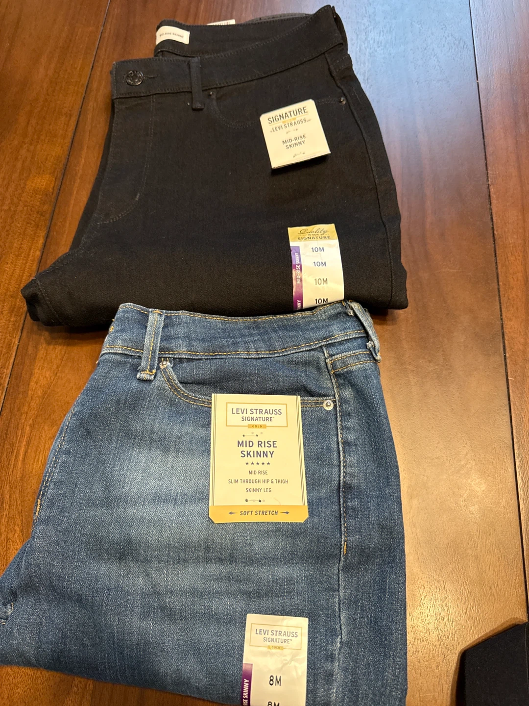 Levi Strauss Signature Mid Rise Skinny Jeans (2 Pairs)