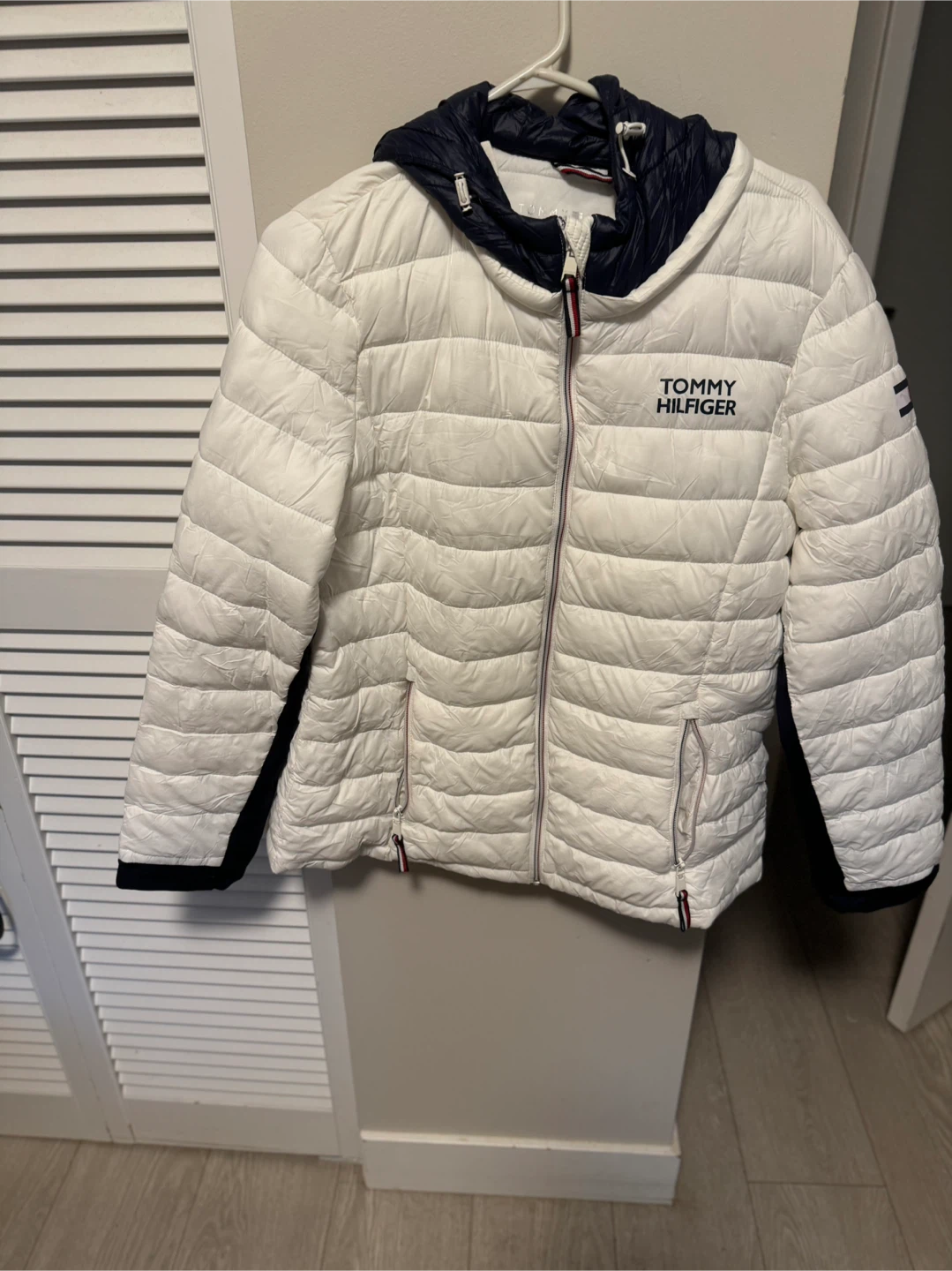 Tommy Hilfiger Puffer Jacket White Navy Hooded