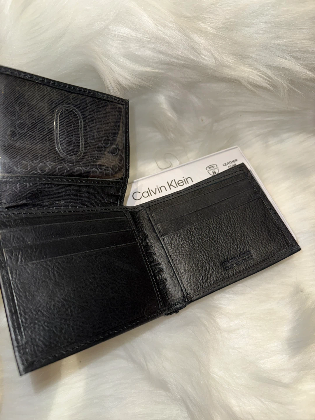 Calvin Klein Wallet - photo 3