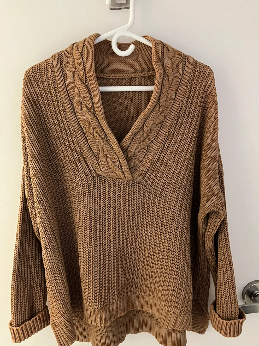 *Lauren -Brown *100% Cotton Cable Knit V-Neck Sweater