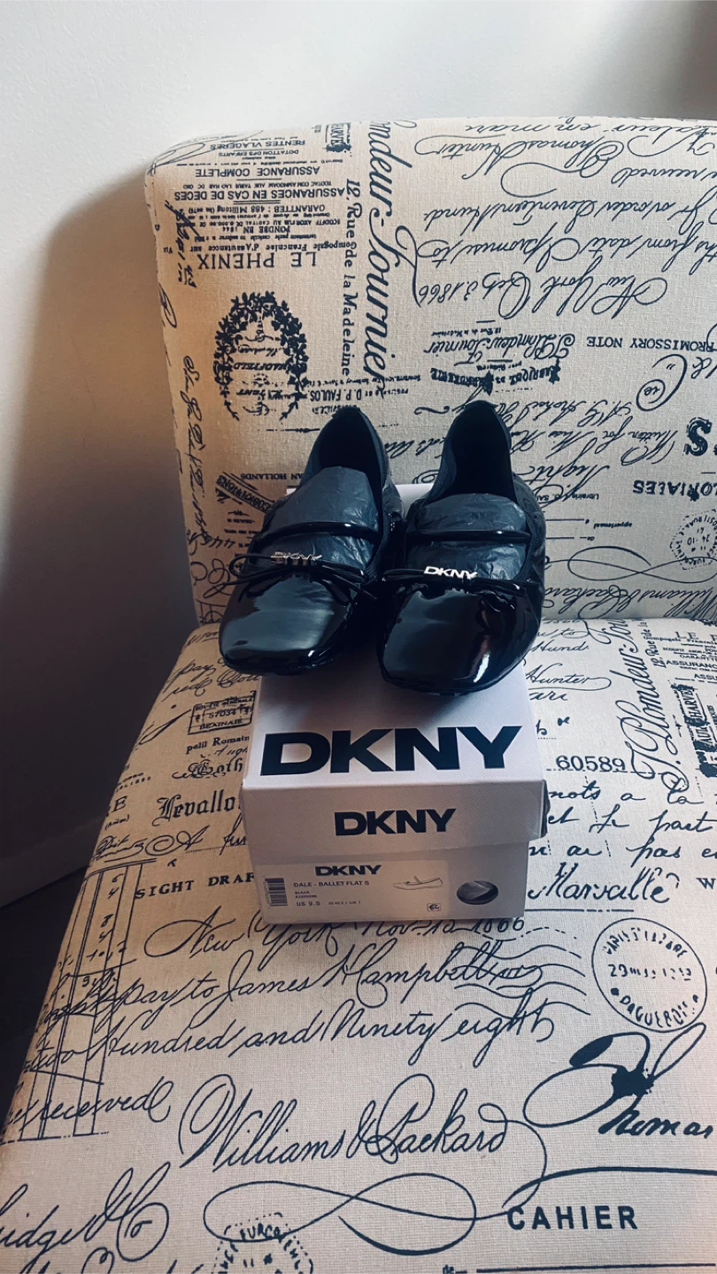 DKNY brand new ballet flats size 9.5 - photo 4