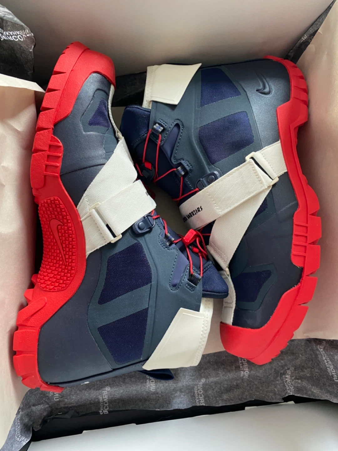 Brand New Nike Undercover  x SFB Mountain 'Obsidian Red' - photo 4