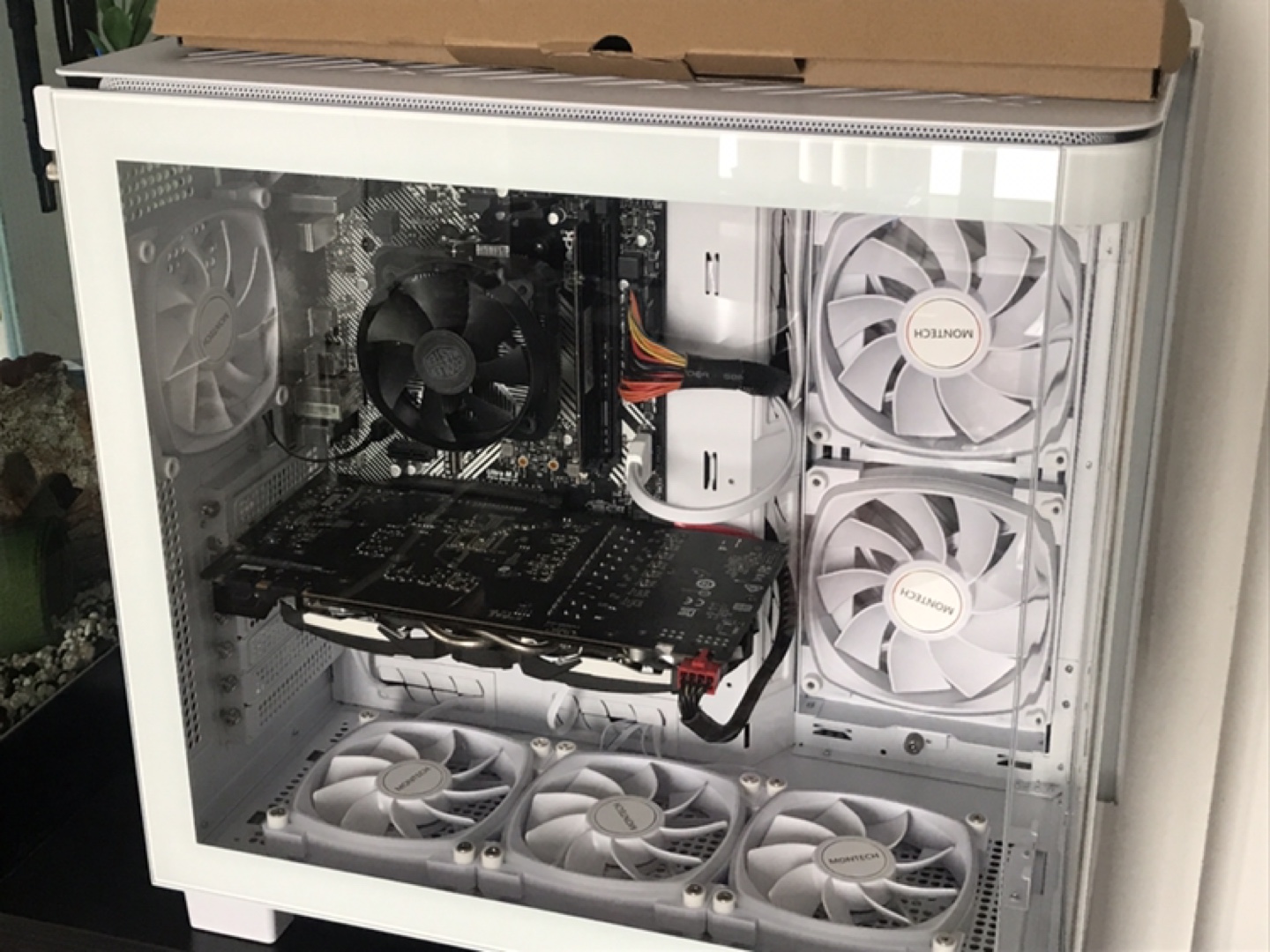 Complete  Gaming  computer &  tv/ monitor - photo 5