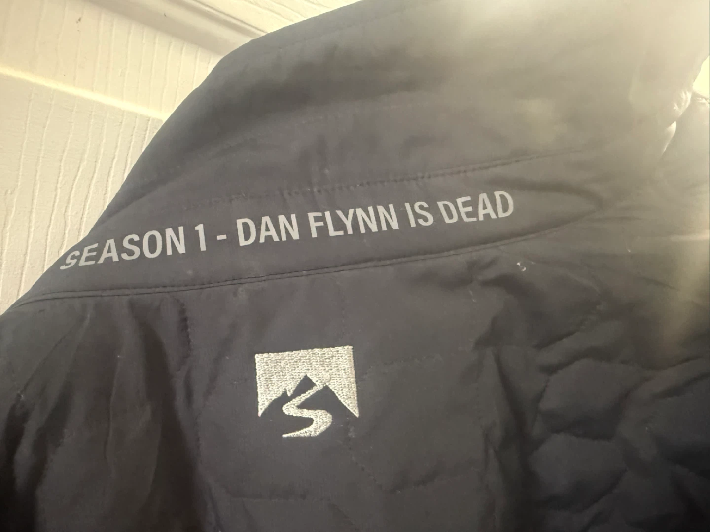 Tracker Tracker Season 1 Crew Jacket - photo 3