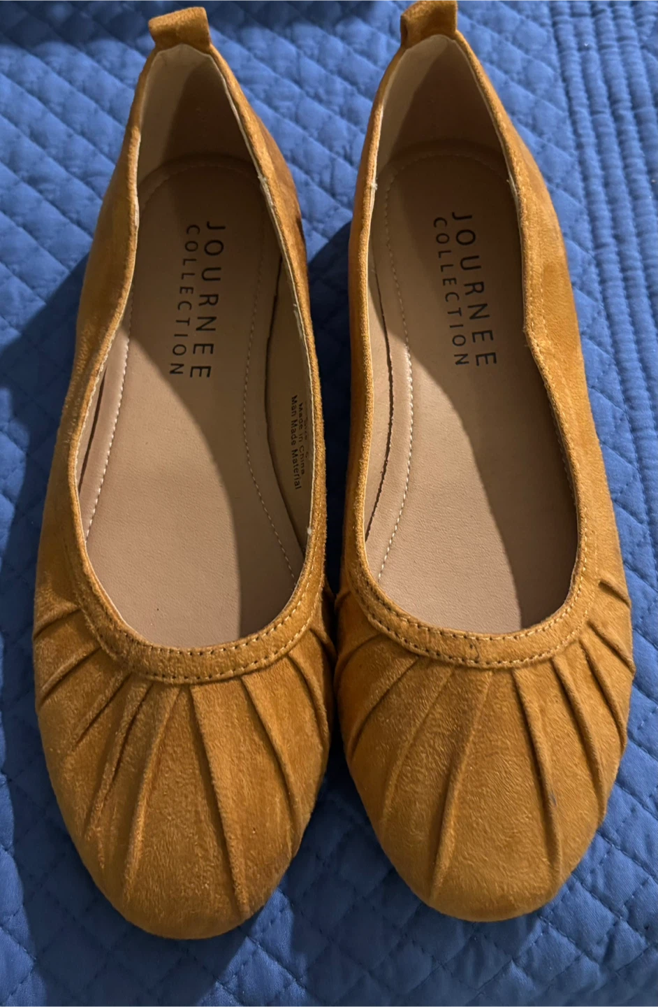 NEW- $5 Journee Collection Women's Brown Ballet Flats Size 6