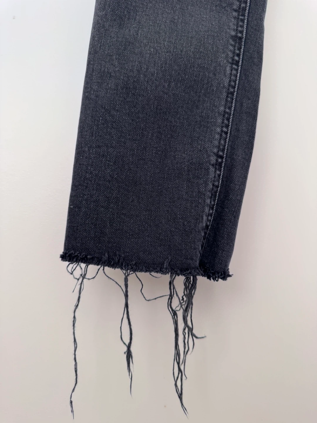 DENIM FORUM The Yoko High Rise Slim Jeans Size 28L - photo 5