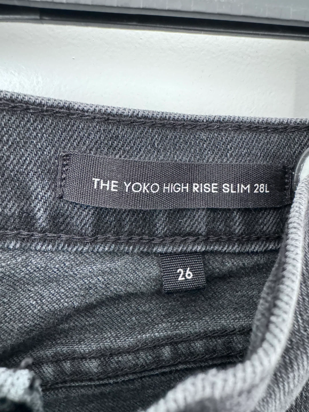 DENIM FORUM The Yoko High Rise Slim Jeans Size 28L - photo 2