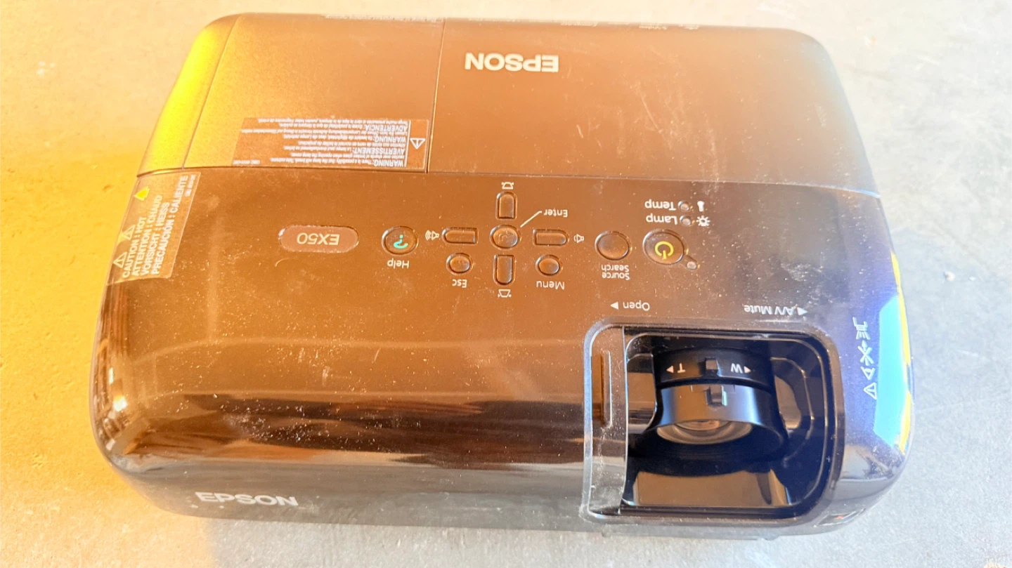 Epson EX50 LCD Projector