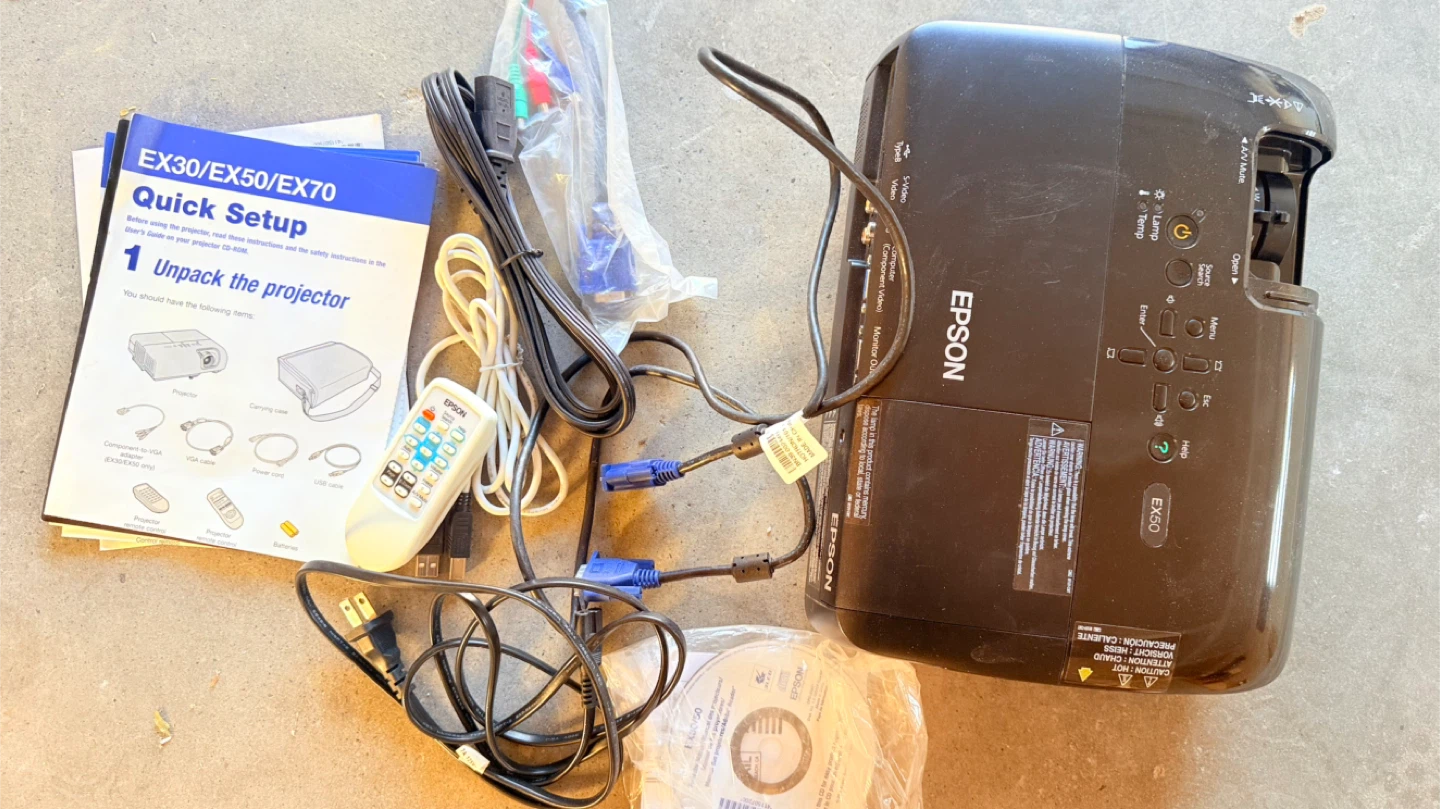 Epson EX50 LCD Projector - photo 5