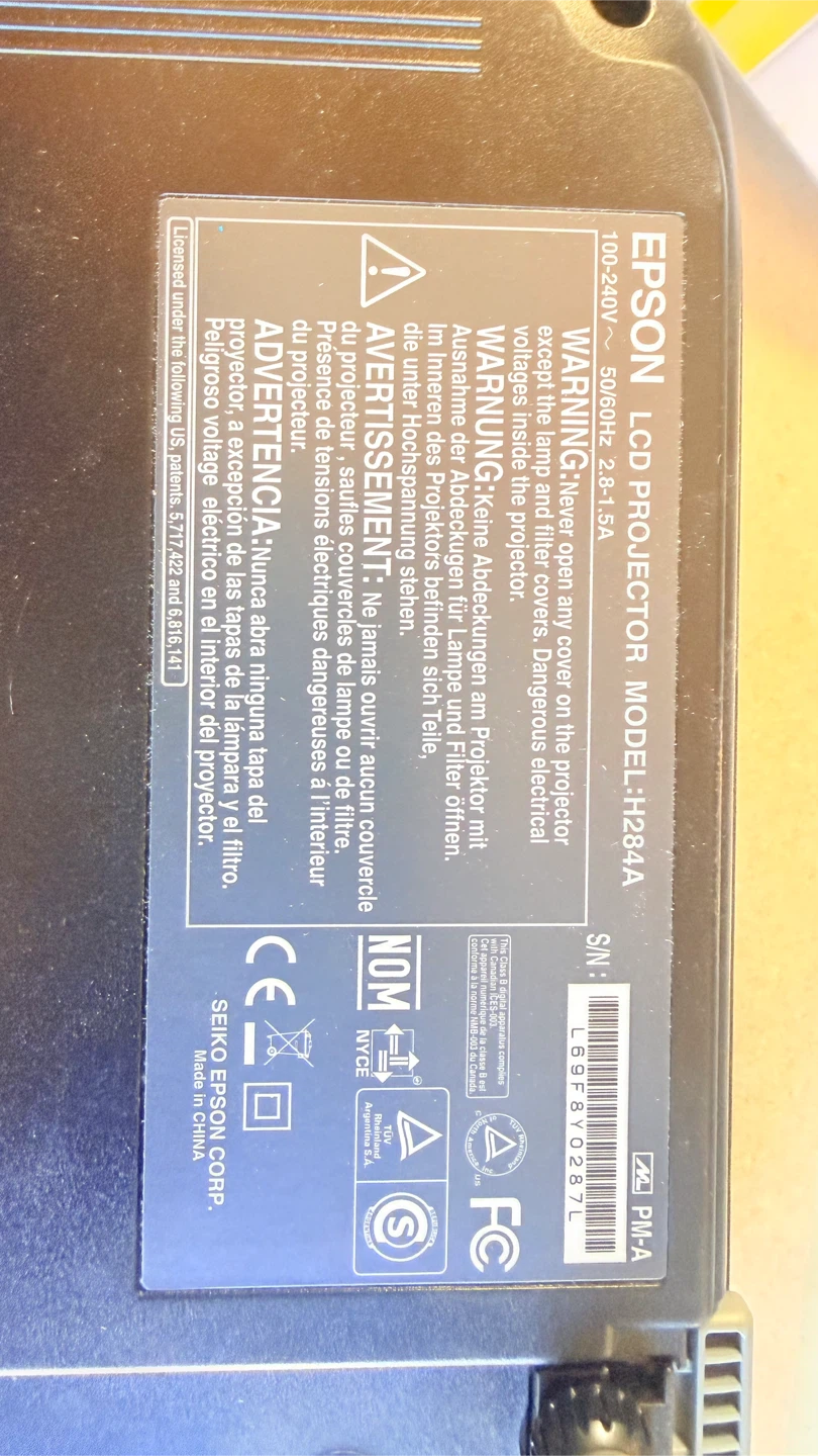Epson EX50 LCD Projector - photo 2