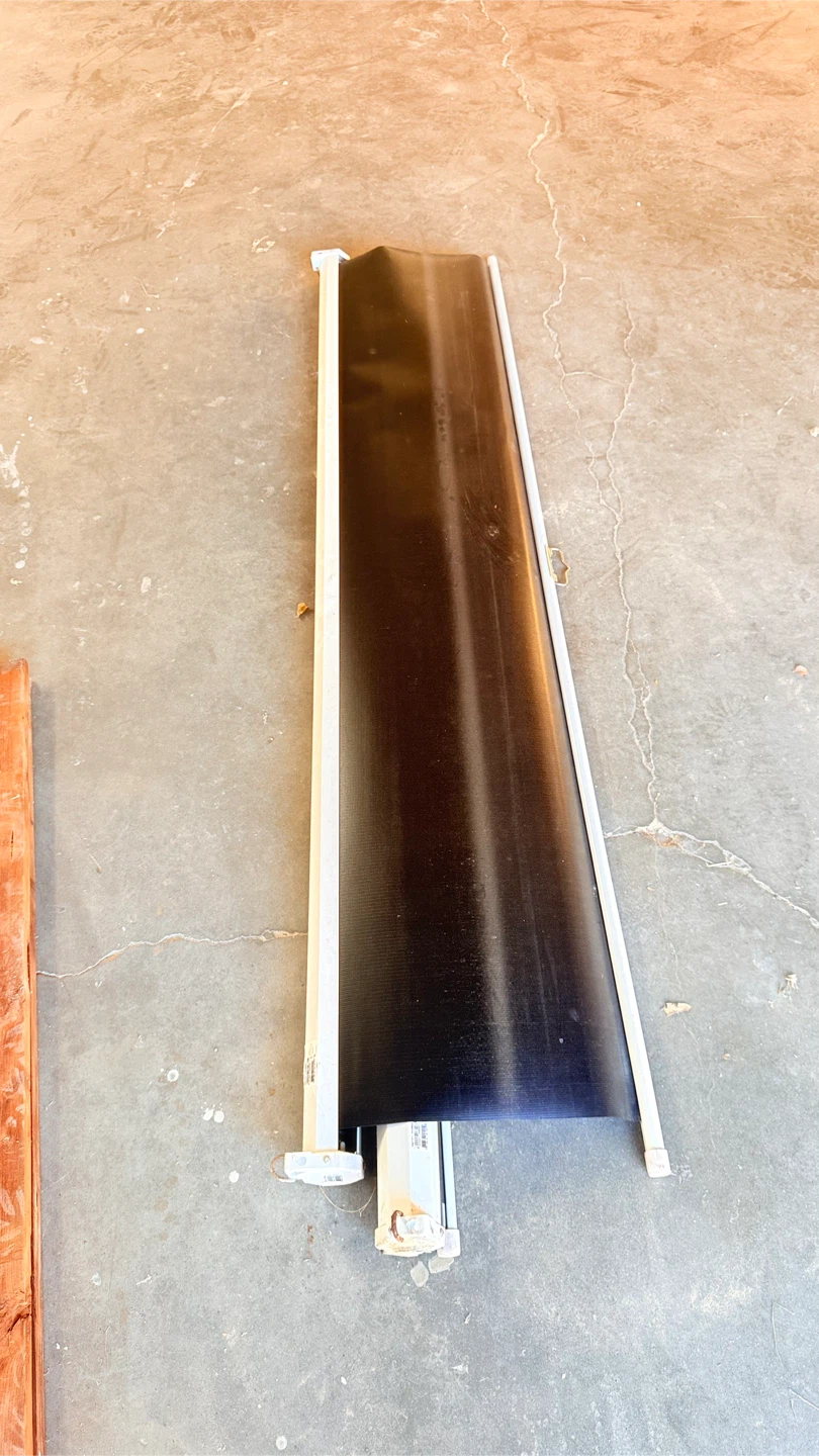 Elite Screens Luma Projection Screen - photo 3
