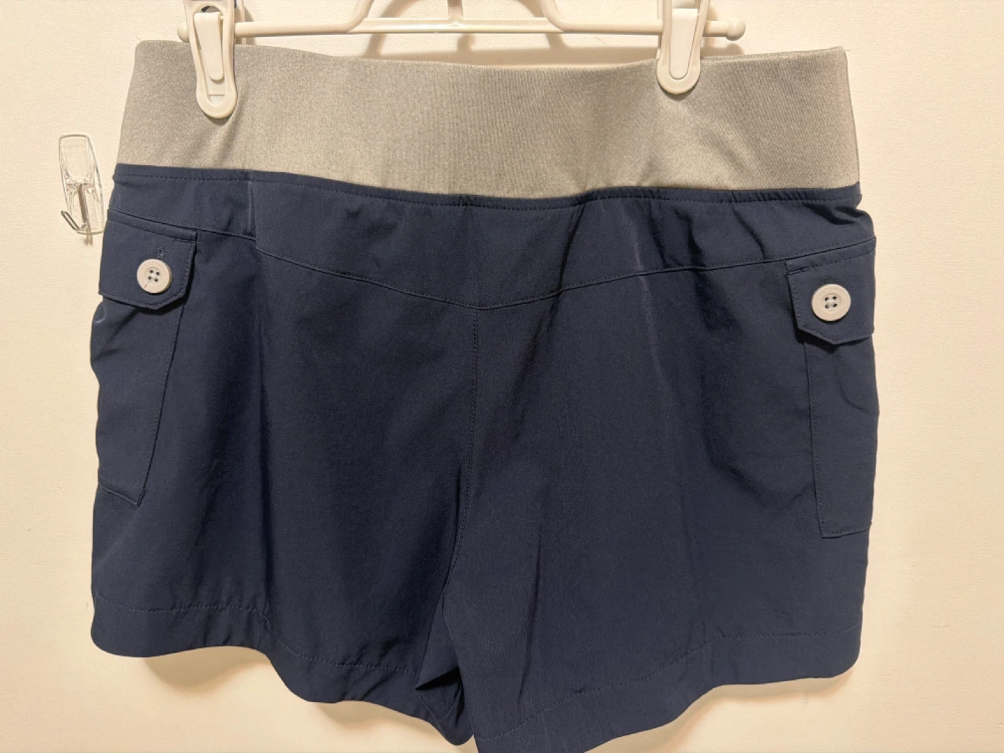 Helly Hansen Women's Navy Shorts Size M - photo 2
