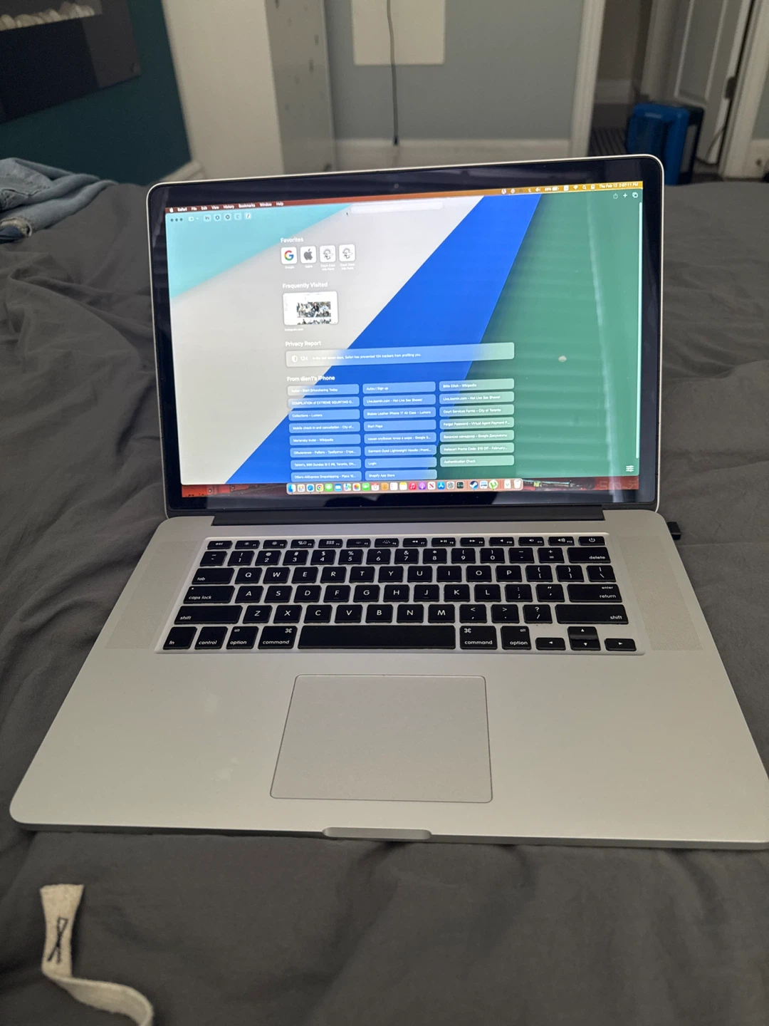 Apple MacBook Pro 15-inch