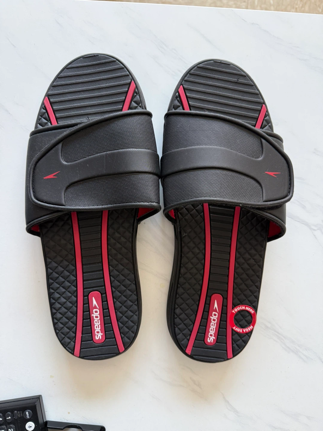 Speedo Black & Red Adjustable Slide Sandals - Size 13