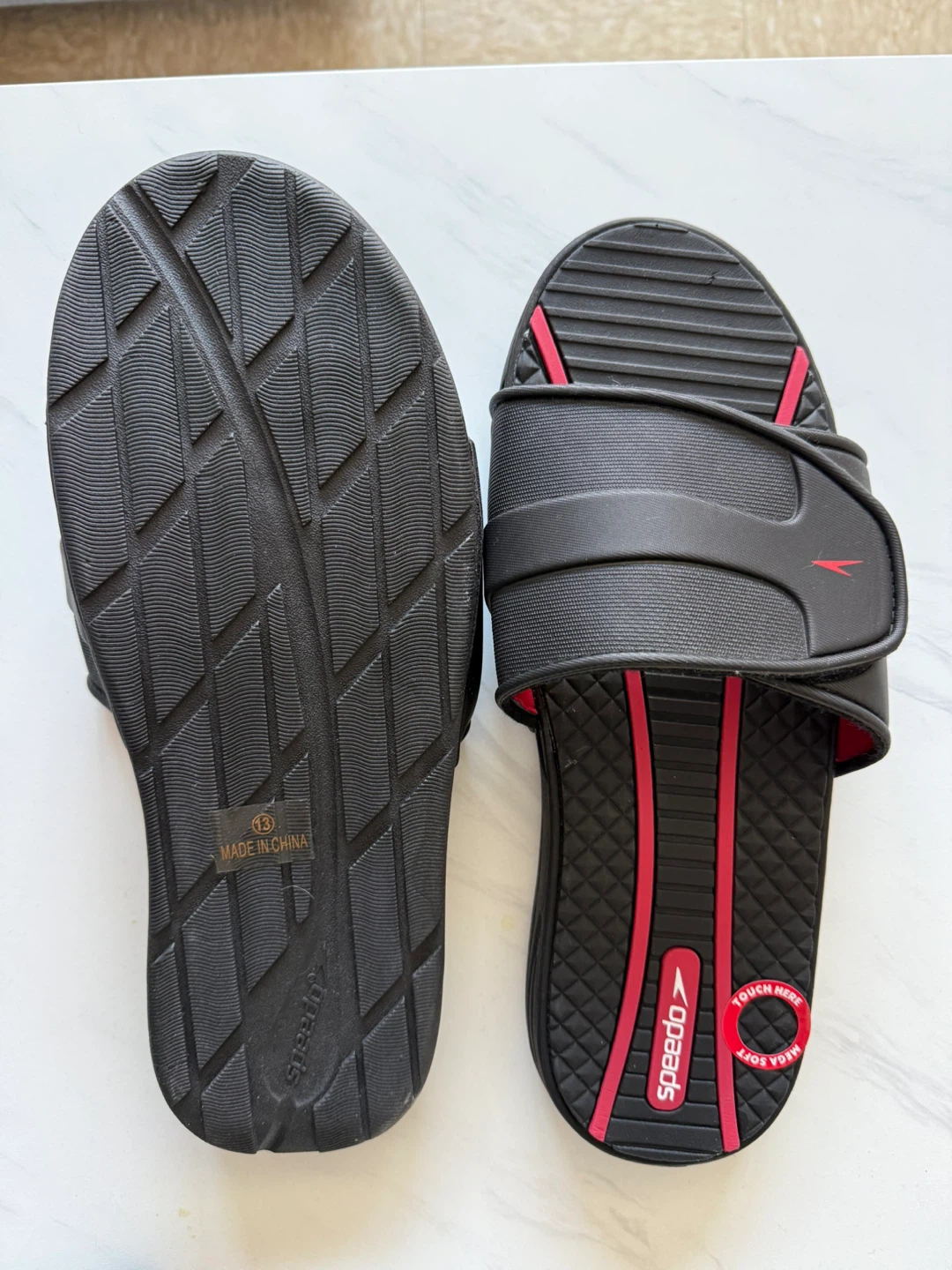 Speedo Black & Red Adjustable Slide Sandals - Size 13 - photo 2