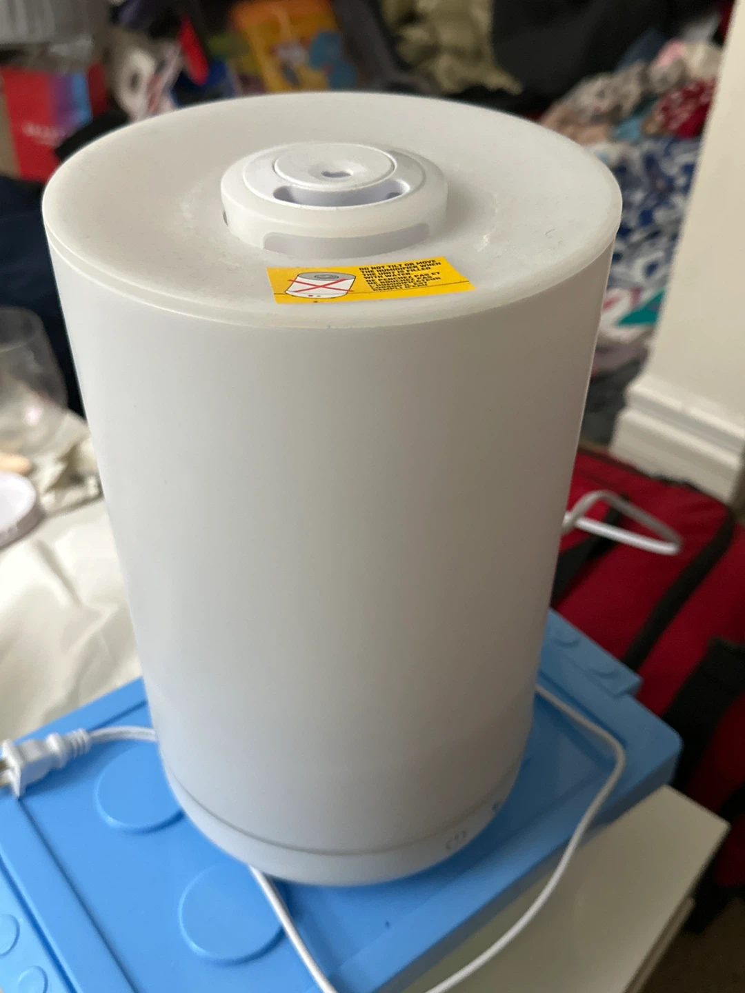 Bell Howell Top Fill Ultrasonic Color Changing Humidifier - photo 4